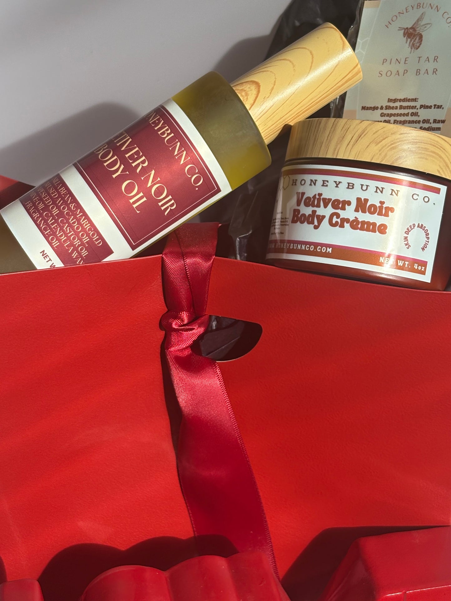 Vetiver Noir Creme Body Set